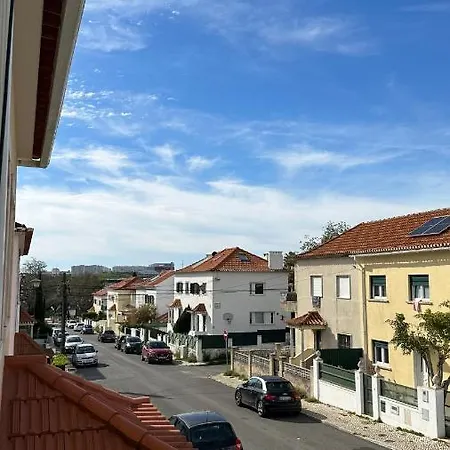 Δωμάτια σε οικογενειακή κατοικία Casa Miradouro
